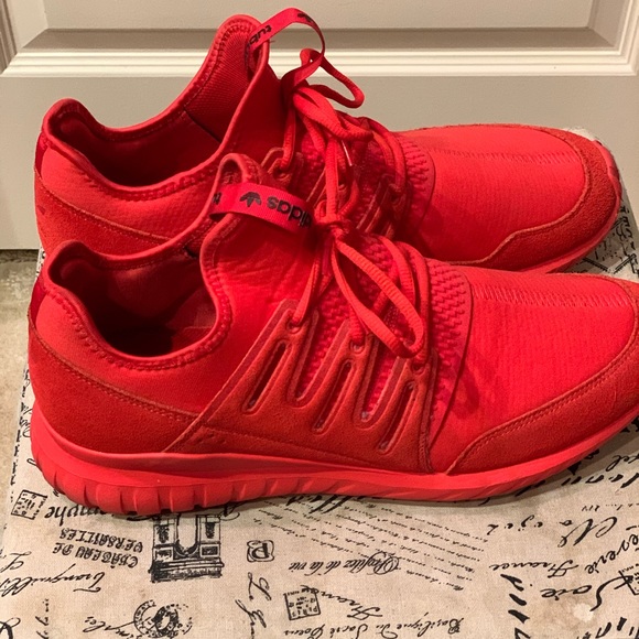 Adidas Tubular Shoes - Picture 2 of 5